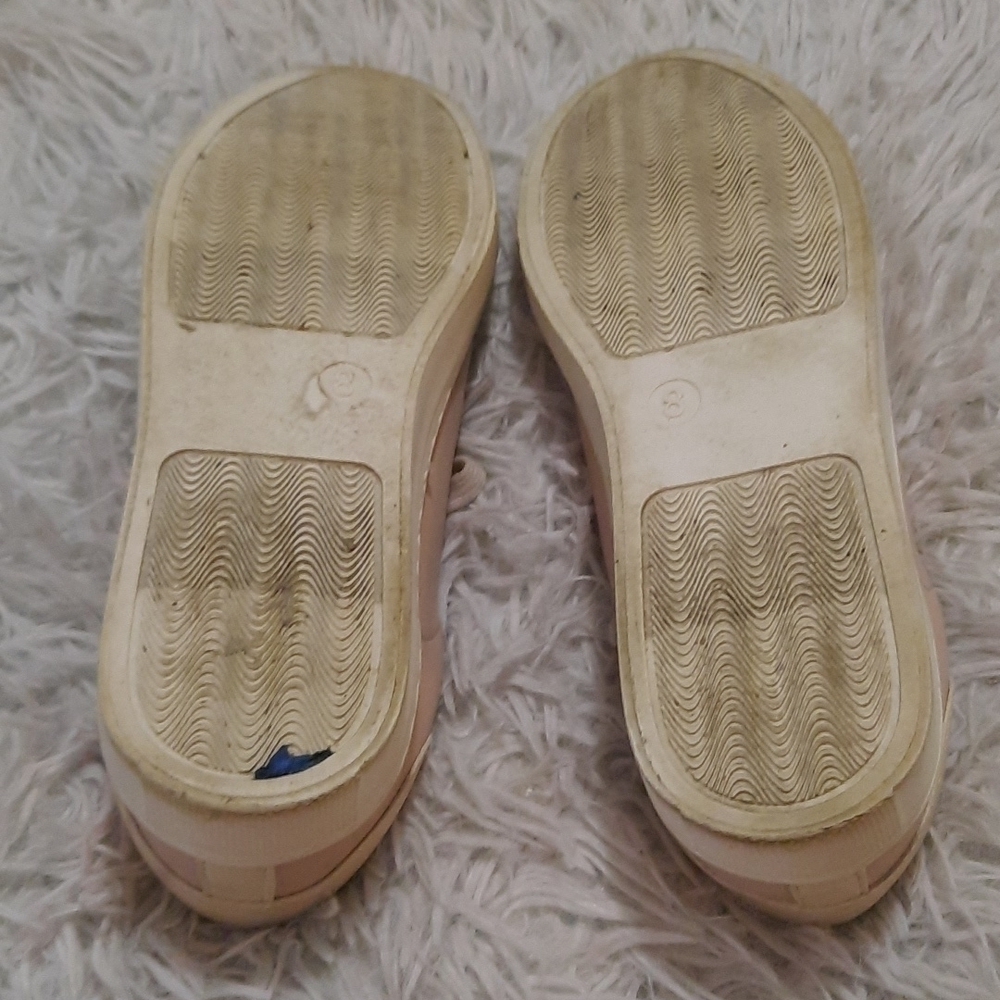 UNIVERSAL Thread Shoes - Picture 4 of 6